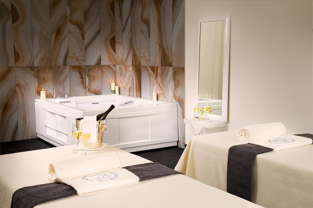 Hotel Due Torri Abano Terme Eksteriør bilde